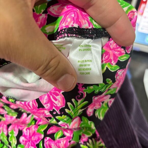 Lilly Pulitzer Girl  Medium Pink Floral Ankle Leggings Lightweight Stretchable - Picture 5 of 6
